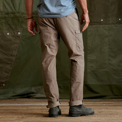 Orvis | Men's 1856 Stretch Poplin Regular Fit Cargo Pants