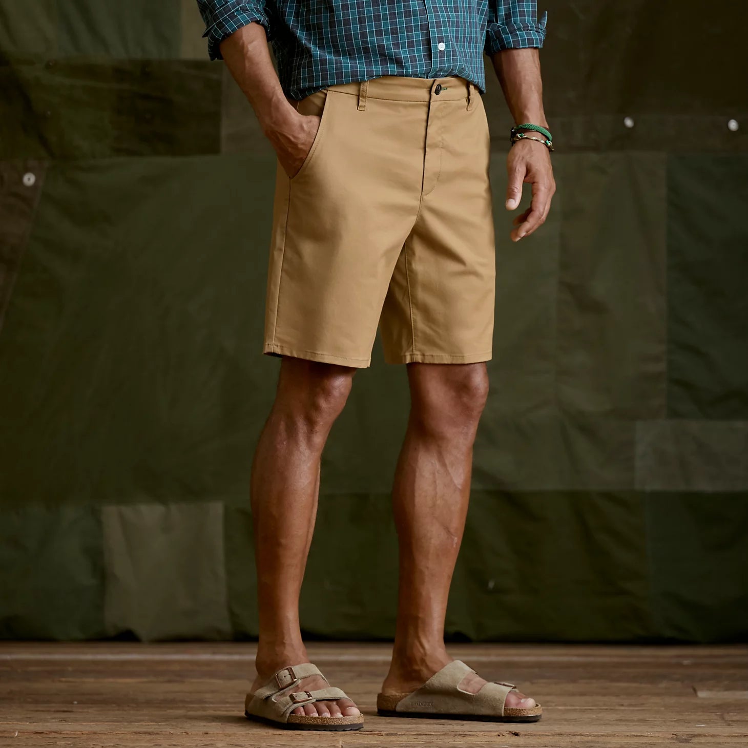Orvis | 1856 Easy Care Angler 9" Chino Shorts
