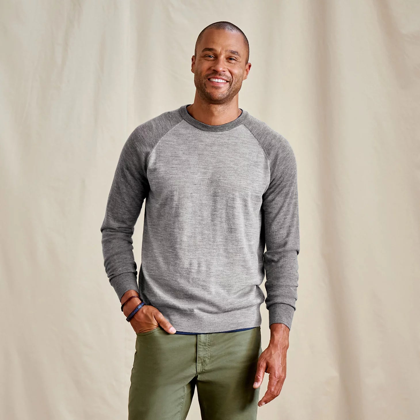 Orvis | Lightweight Merino Crewneck Sweater