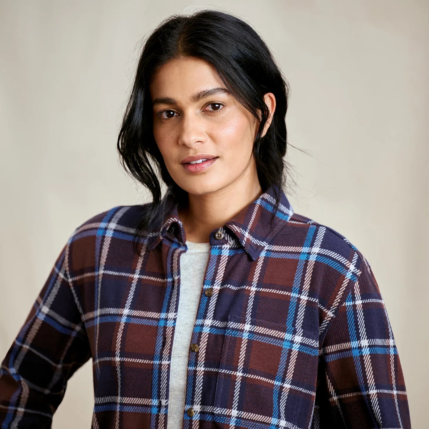 Orvis | Women's Snowy River Button-Down Long-Sleeve Shirt