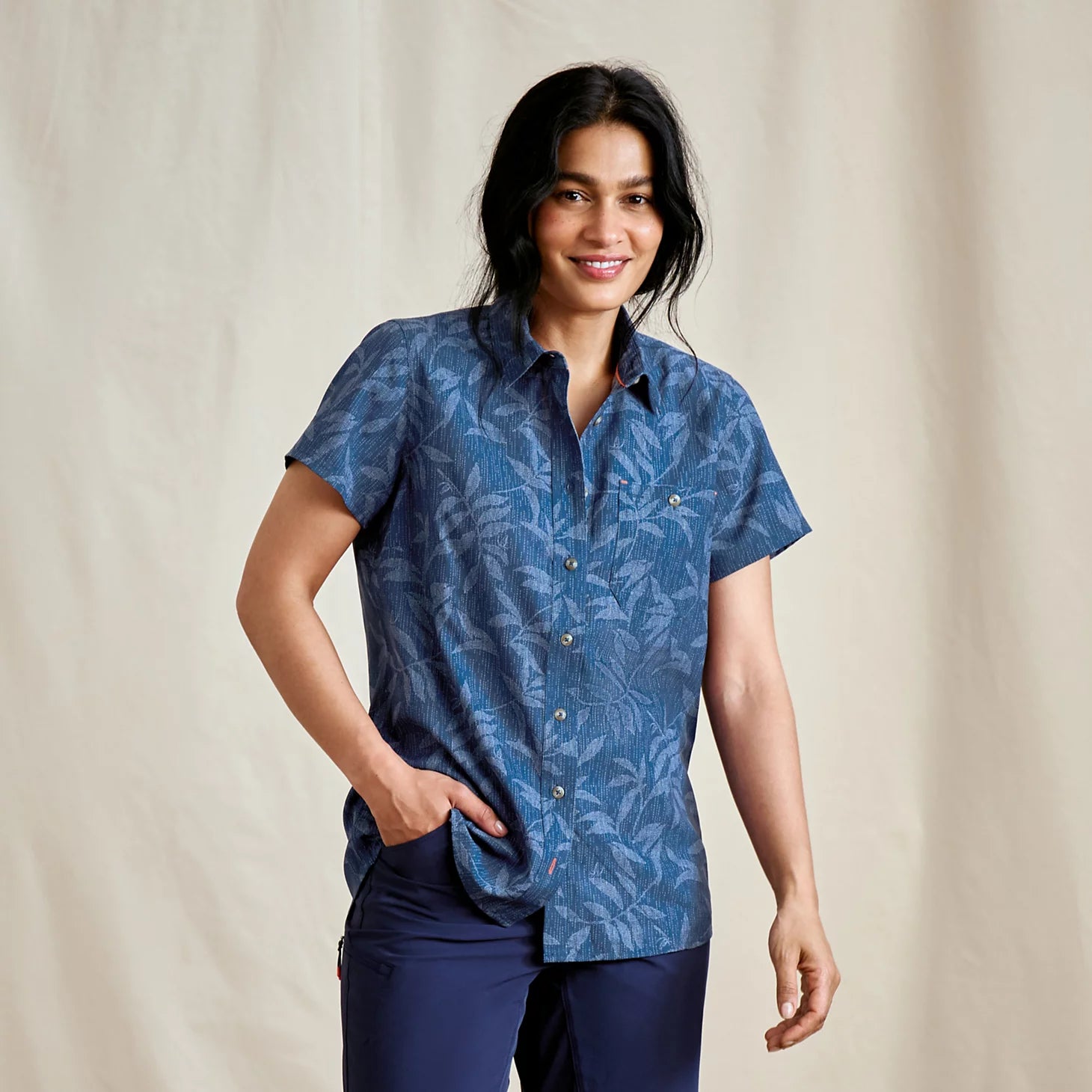 Orvis | Women's Tech Chambray Short-Sleeve Work Shirt
