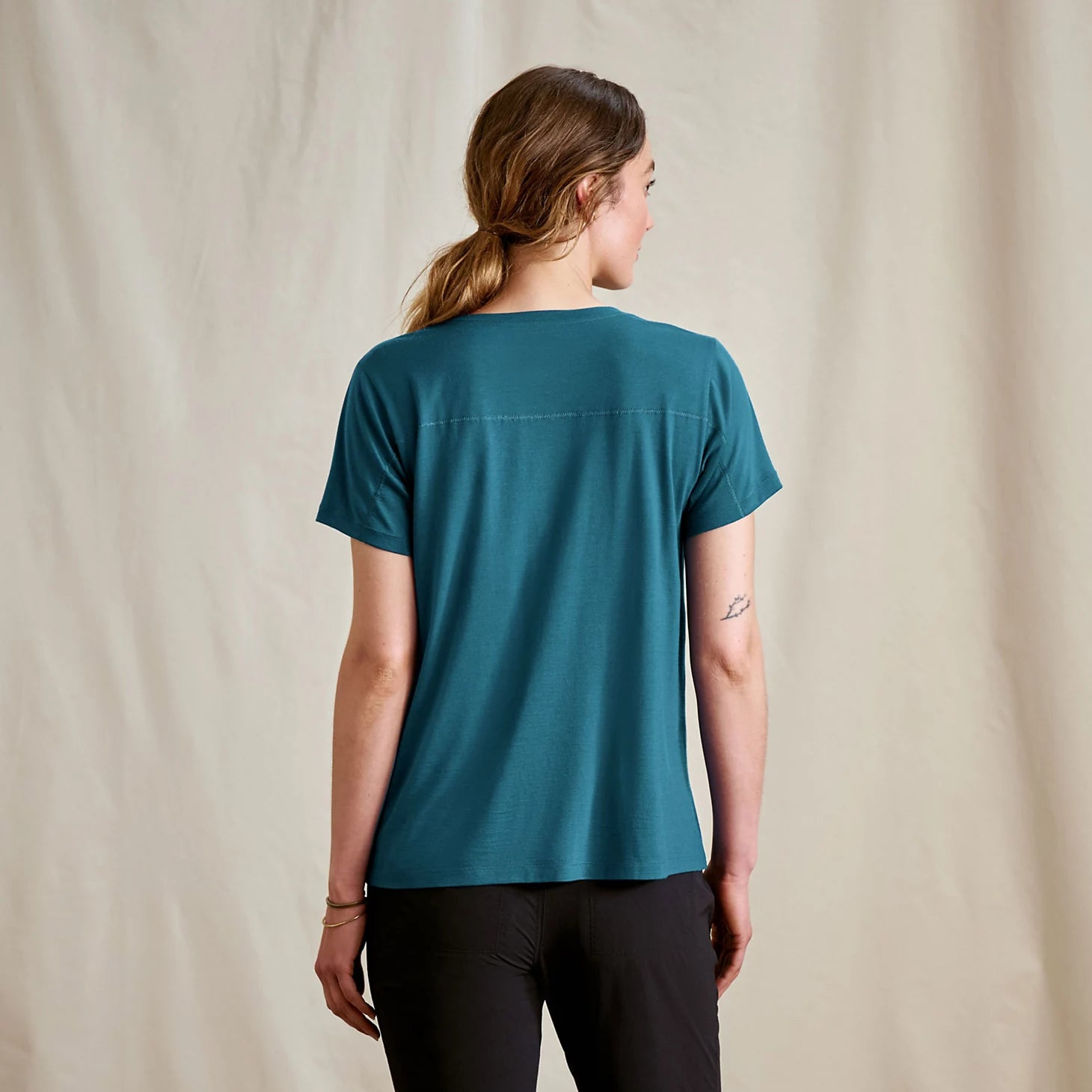 Orvis | Women's Outbound Merino Short-Sleeve Tee