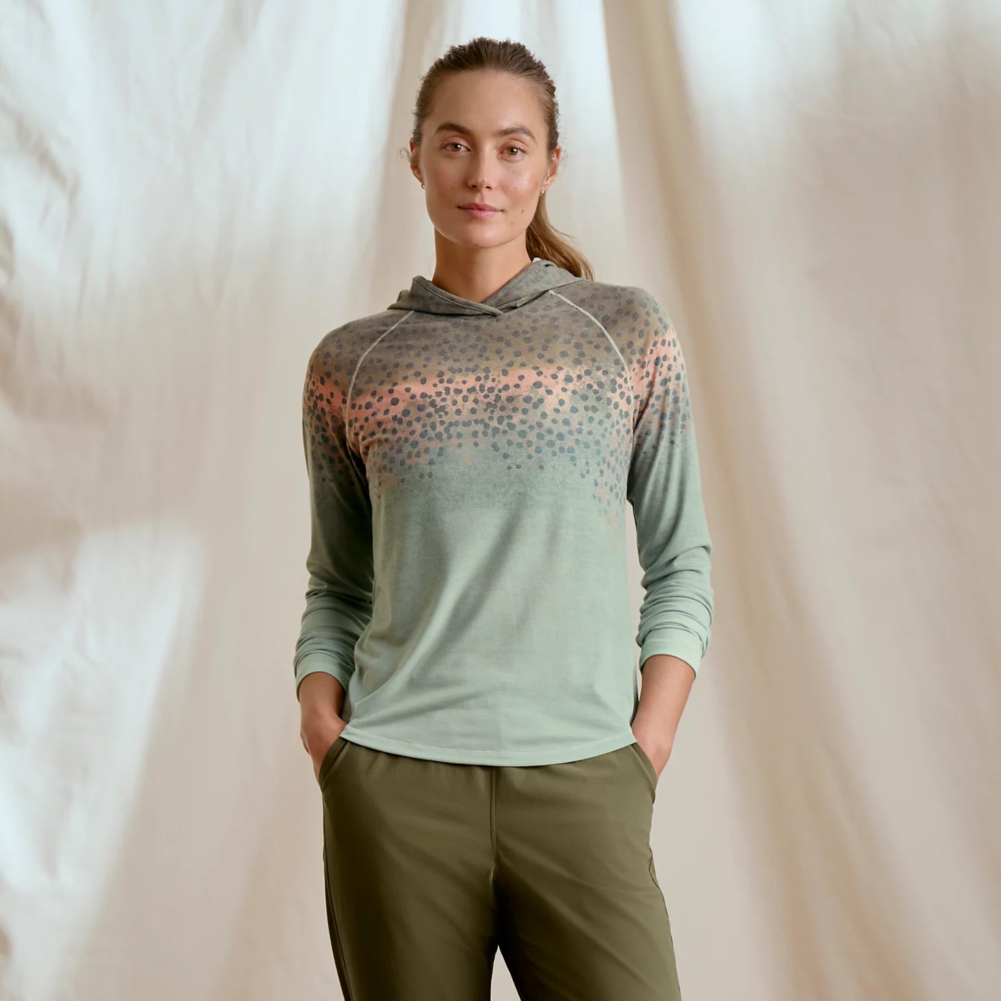 Orvis | Women's DriCast™ Hoodie