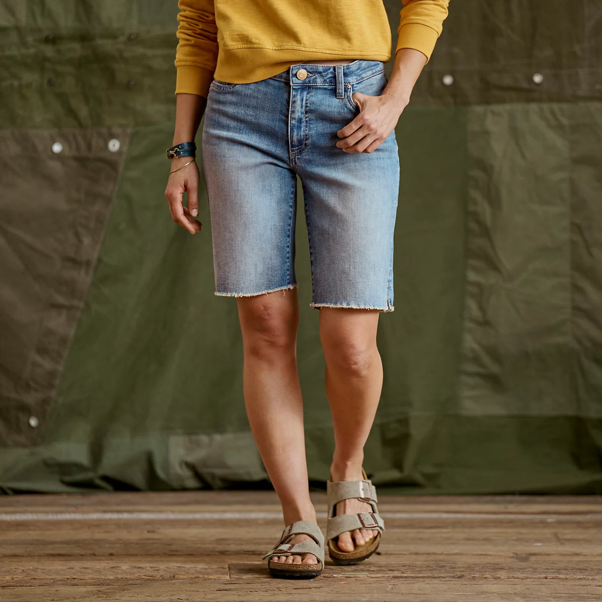 Orvis | Kut from the Kloth® Natalie Bermuda 10" Shorts