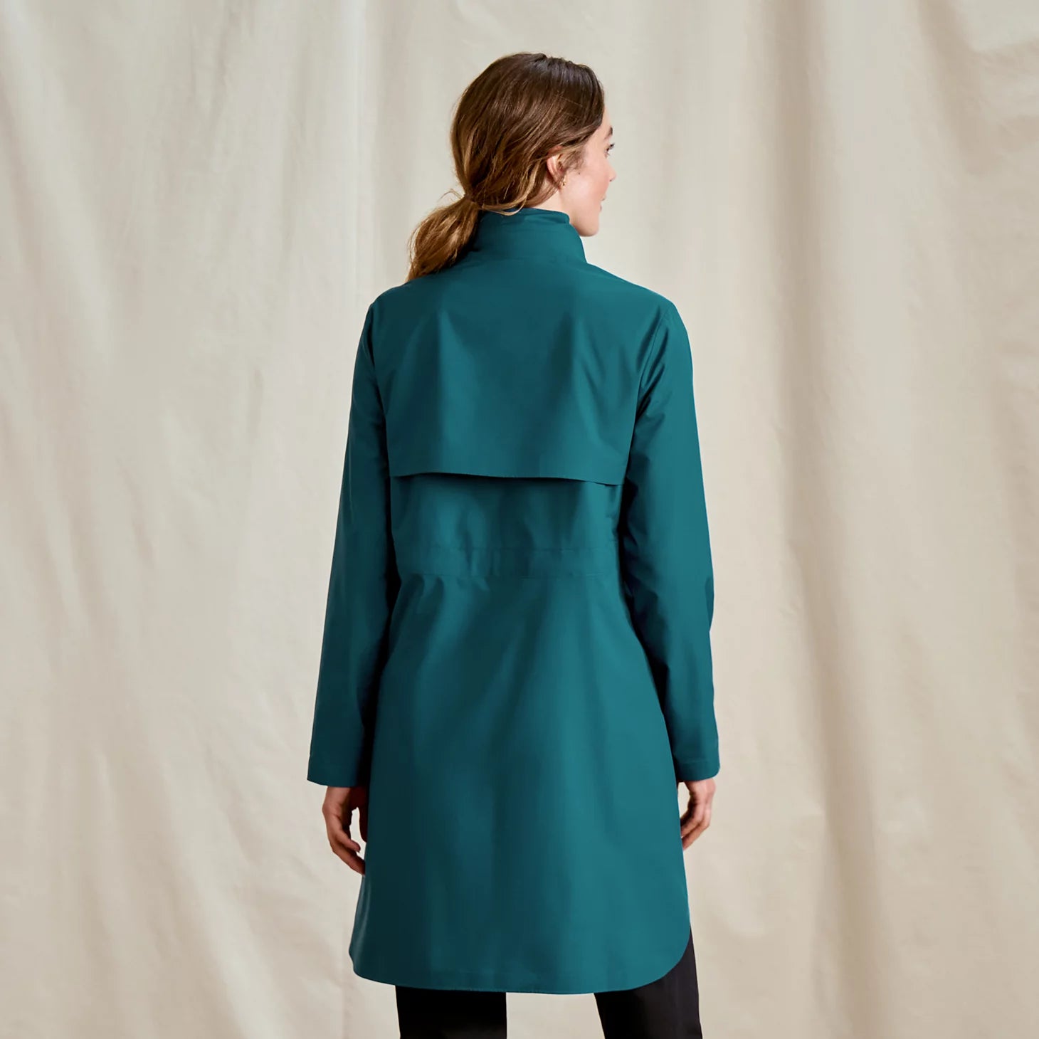 Orvis | Women's Outbound Pack & Go Parka