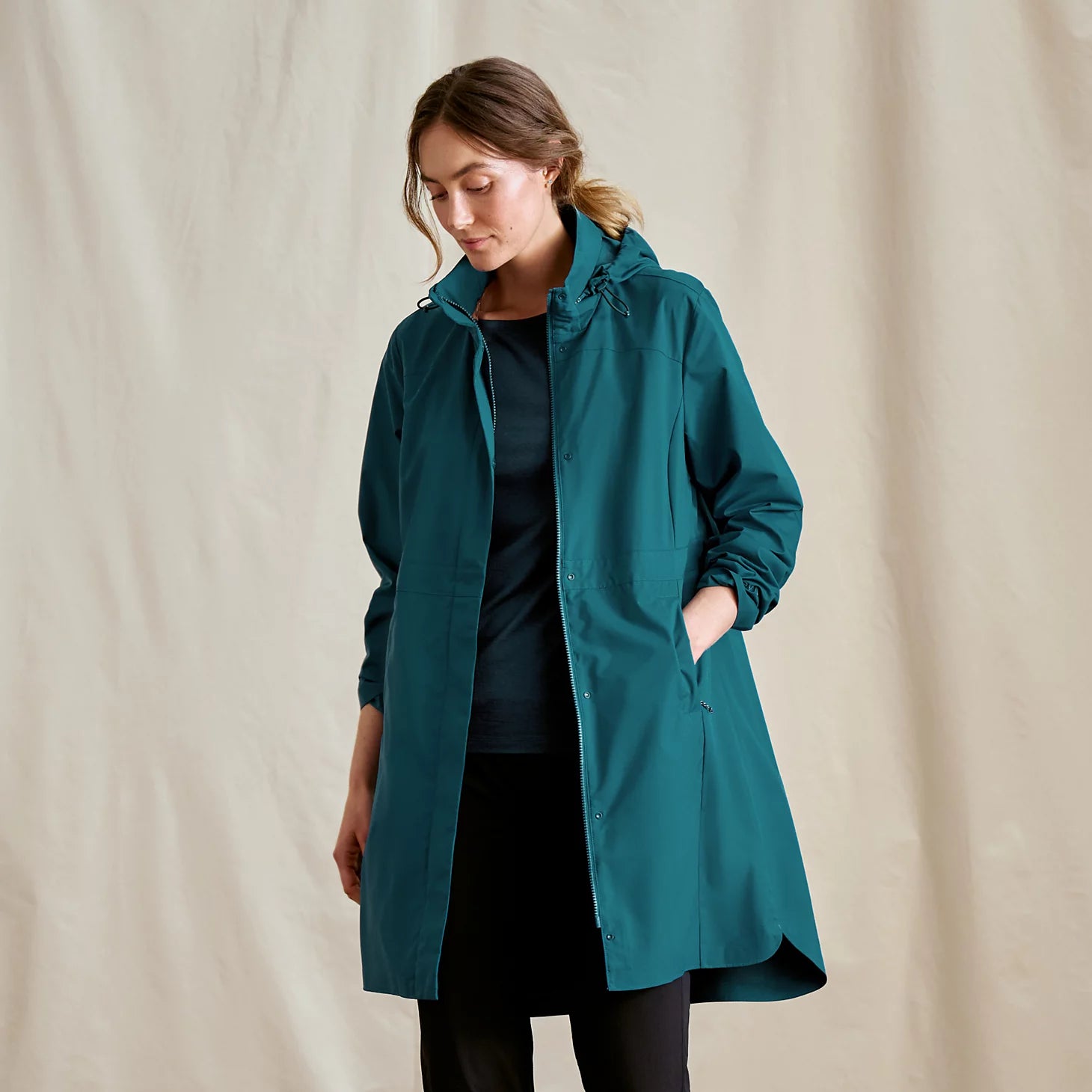 Orvis | Women's Outbound Pack & Go Parka