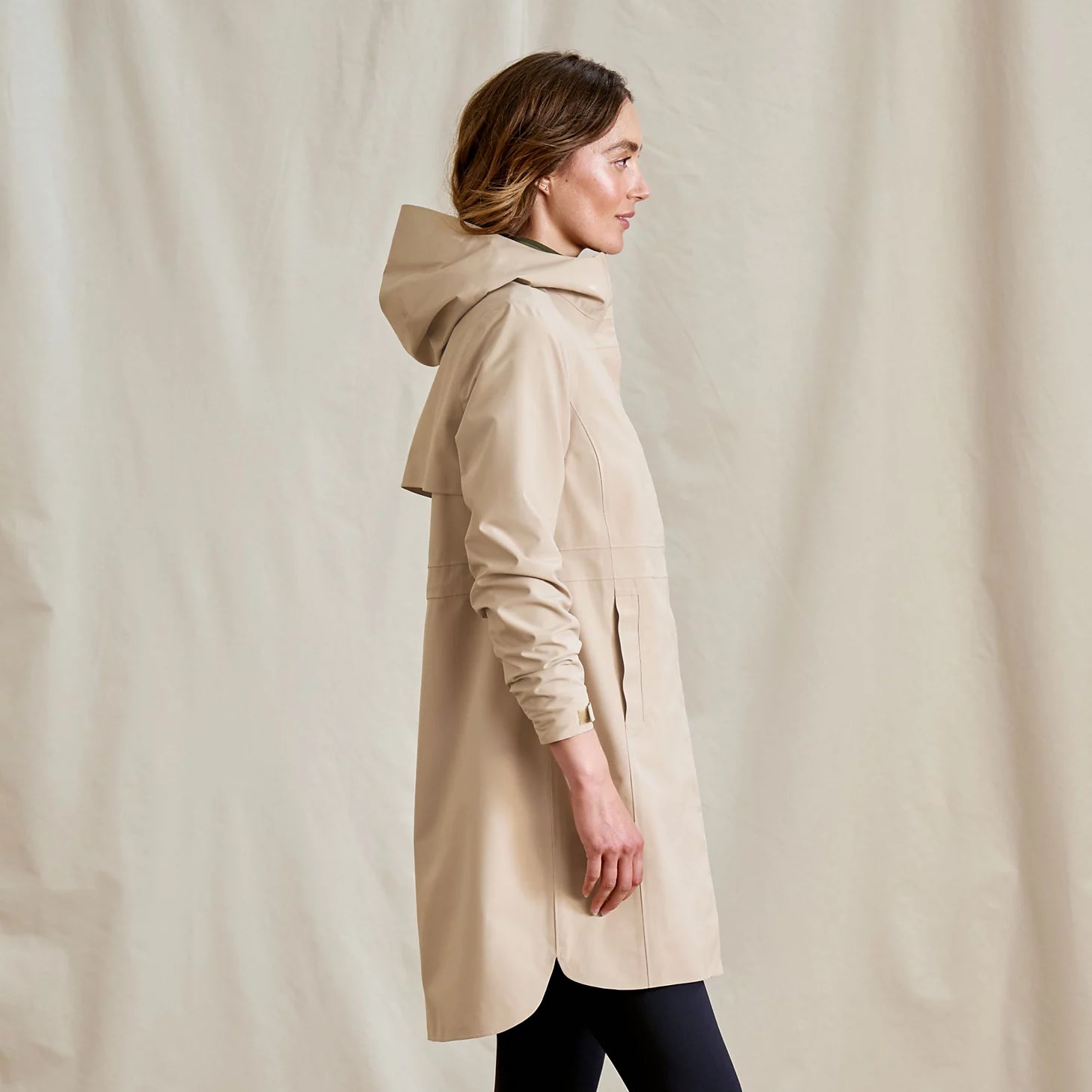 Orvis | Women's Outbound Pack & Go Waterproof Parka