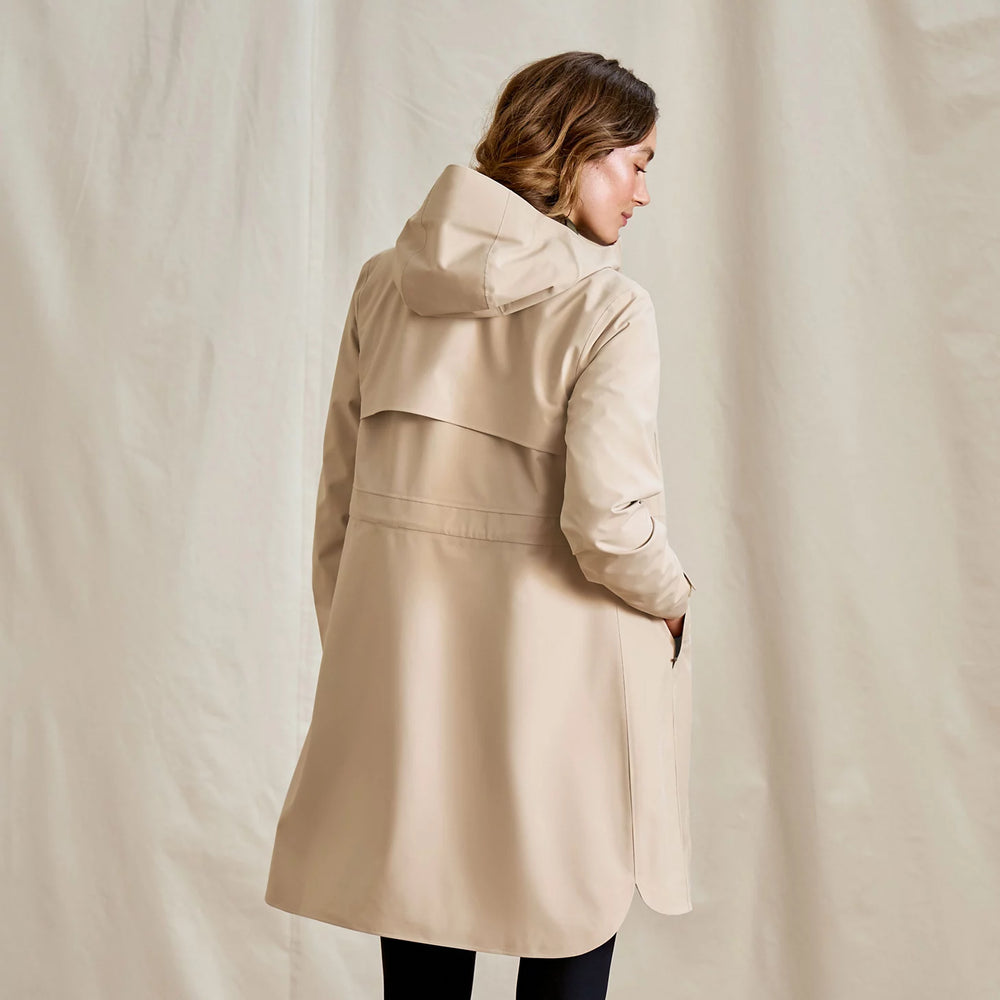 Orvis | Women's Outbound Pack & Go Waterproof Parka