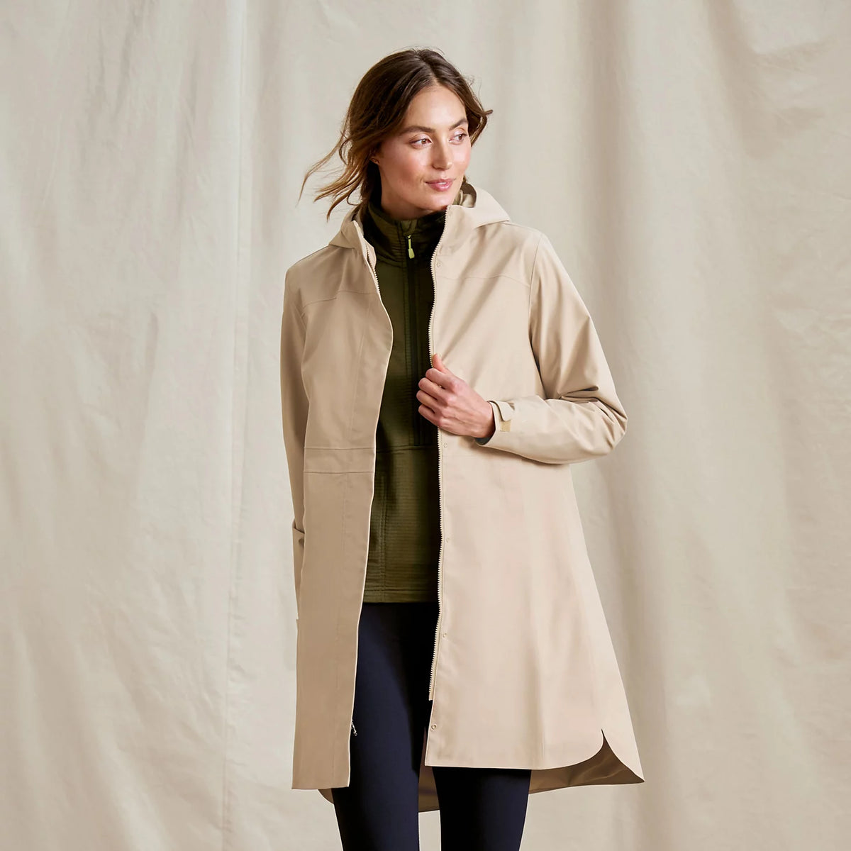 Orvis | Women's Outbound Pack & Go Waterproof Parka