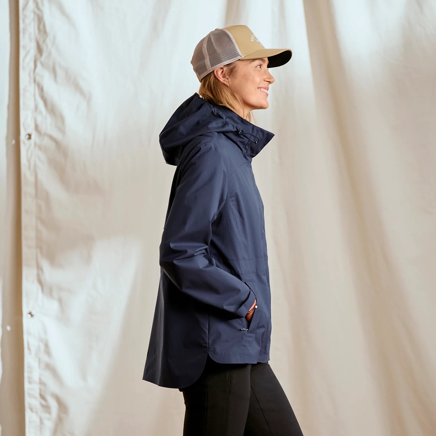 Orvis | Women's Outbound Pack & Go Jacket