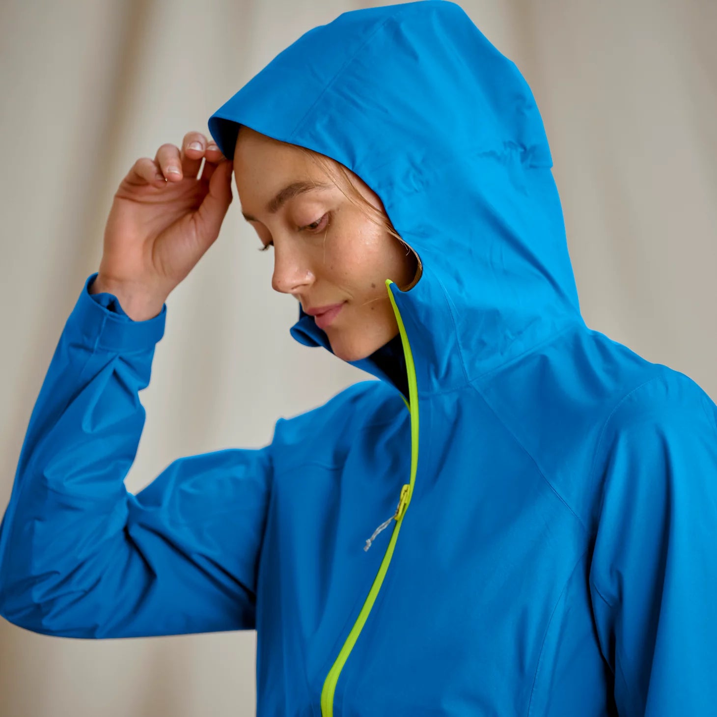 Orvis | Women's Ultralight Storm 2.5L Jacket