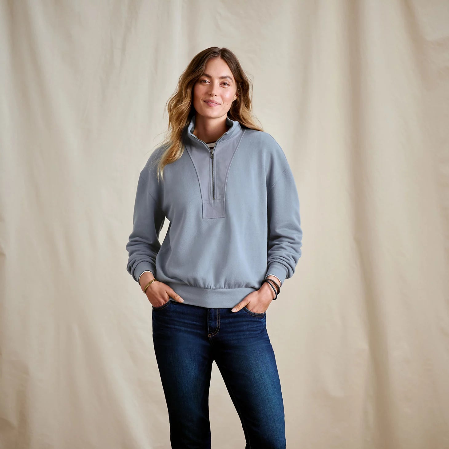 Orvis | Women's Campfire 1/4-Zip Sweatshirt