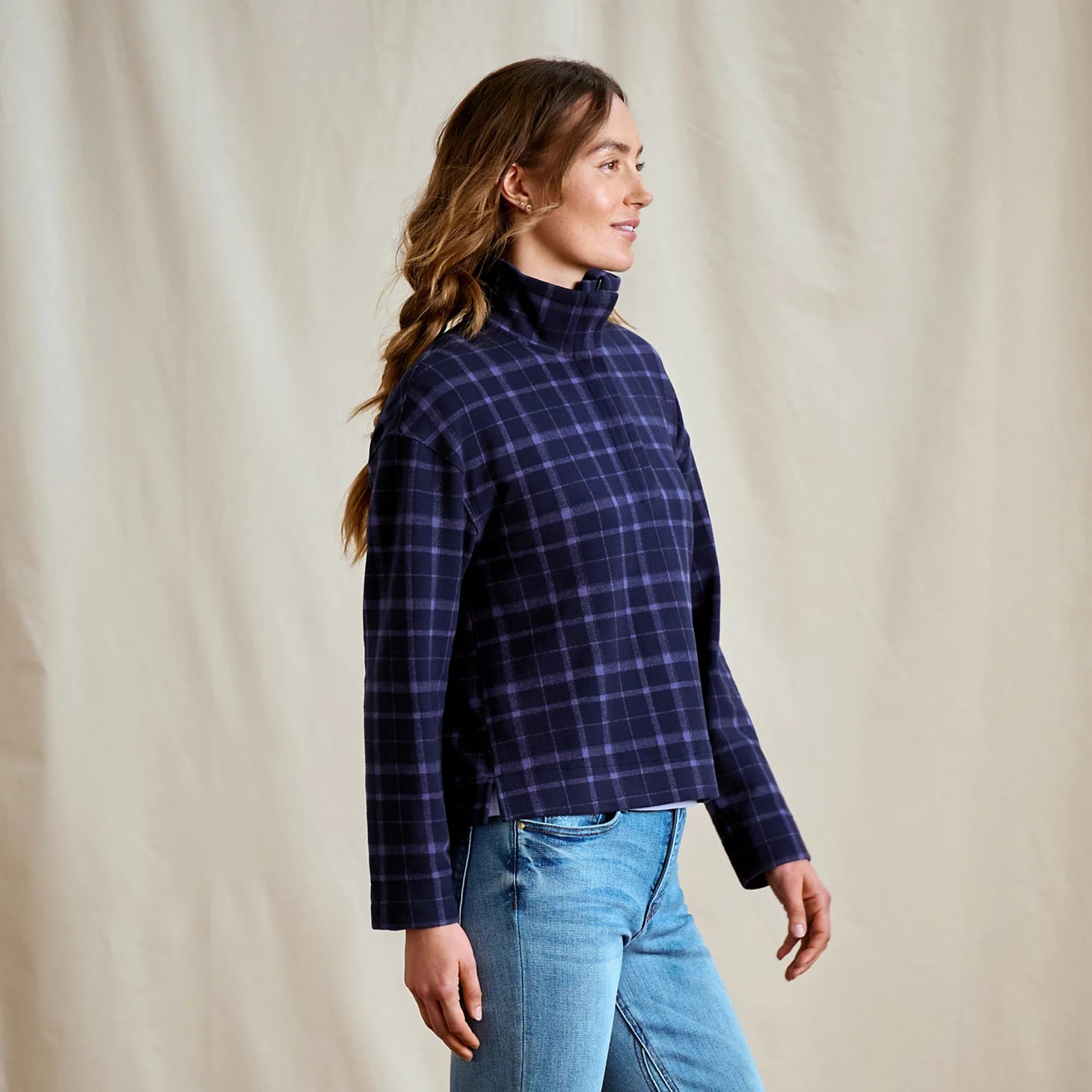 Orvis | Women's Snowy River 1/4-Zip Sweatshirt