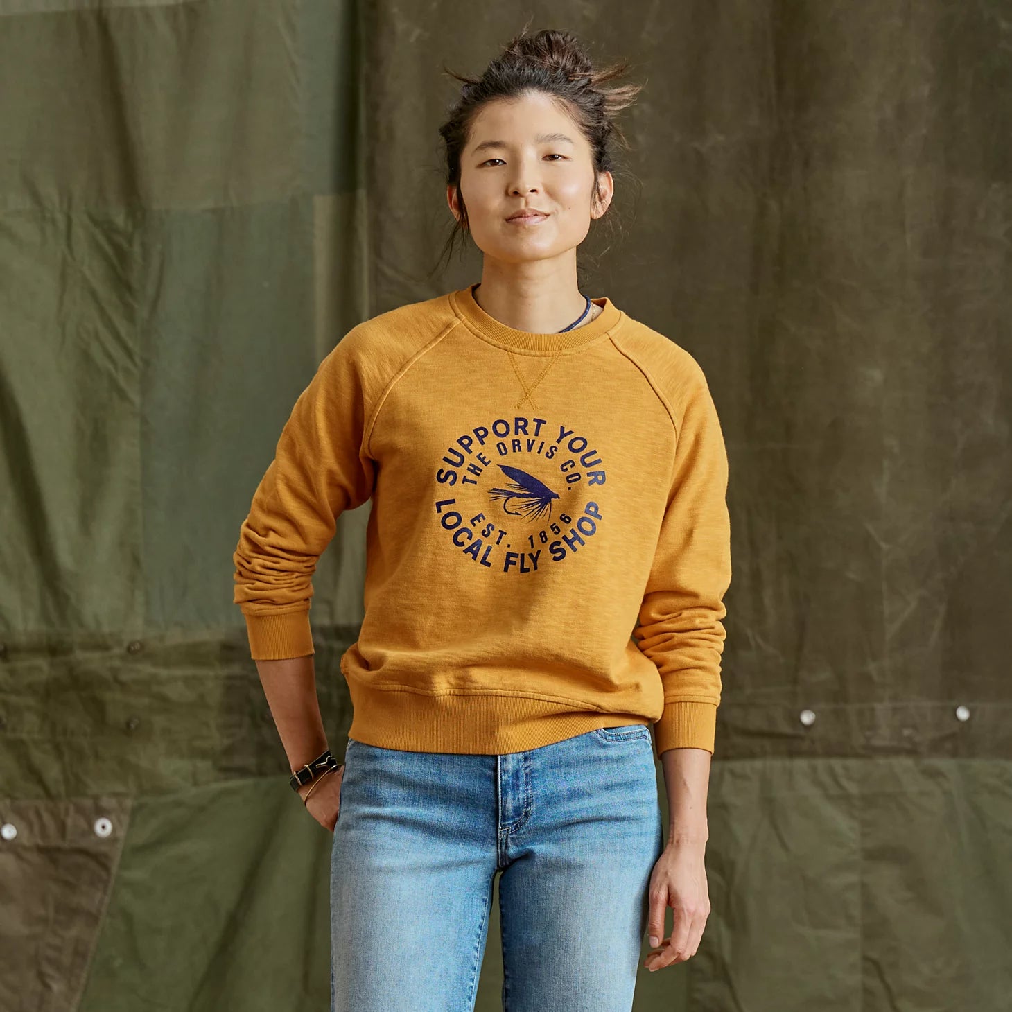 Orvis | Women's Montana Morning® Graphic Crewneck Sweatshirt