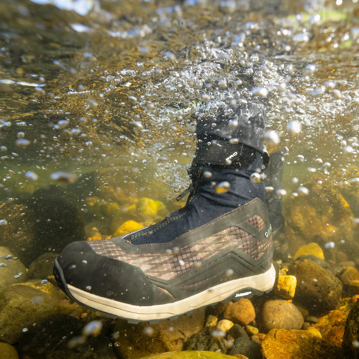 Orvis | PRO Approach Hiker - Camo