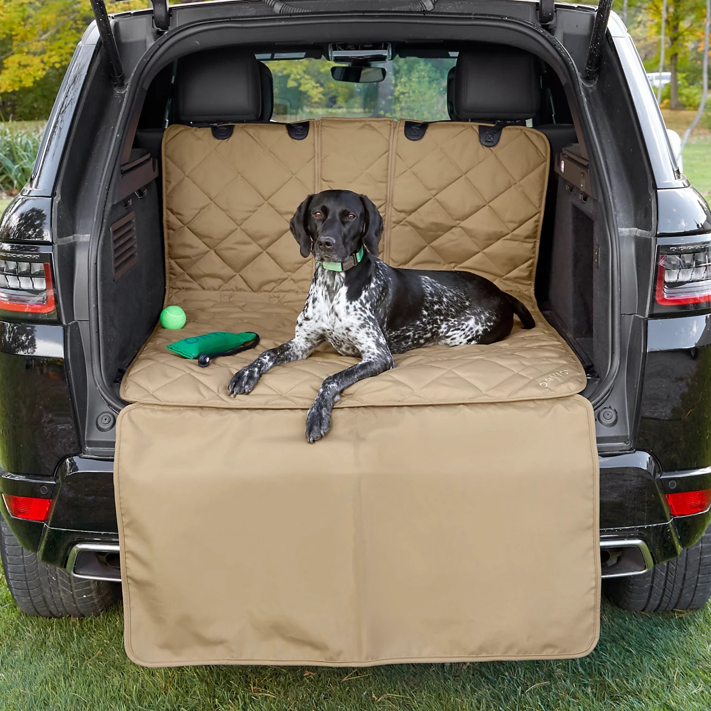 Orvis | Grip-Tight® Quilted Hose-Off Cargo Protector