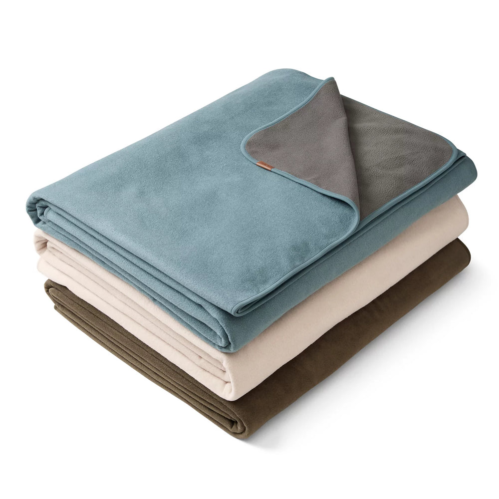 Orvis | Waterproof Fleece Bed Coverlet