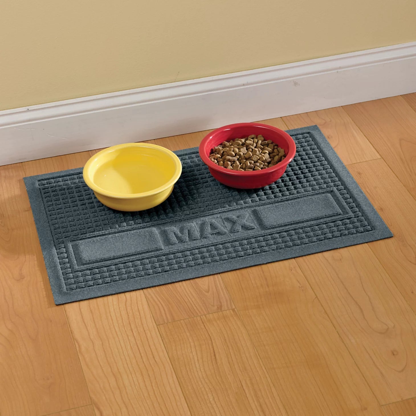 Orvis | Personalized Recycled WaterHog® Grid Pet Placemat
