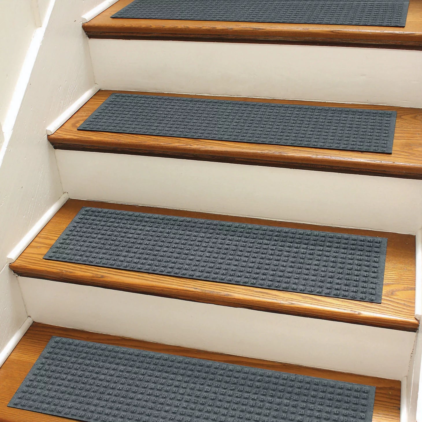 Orvis | Recycled WaterHog® Grid Stair Treads