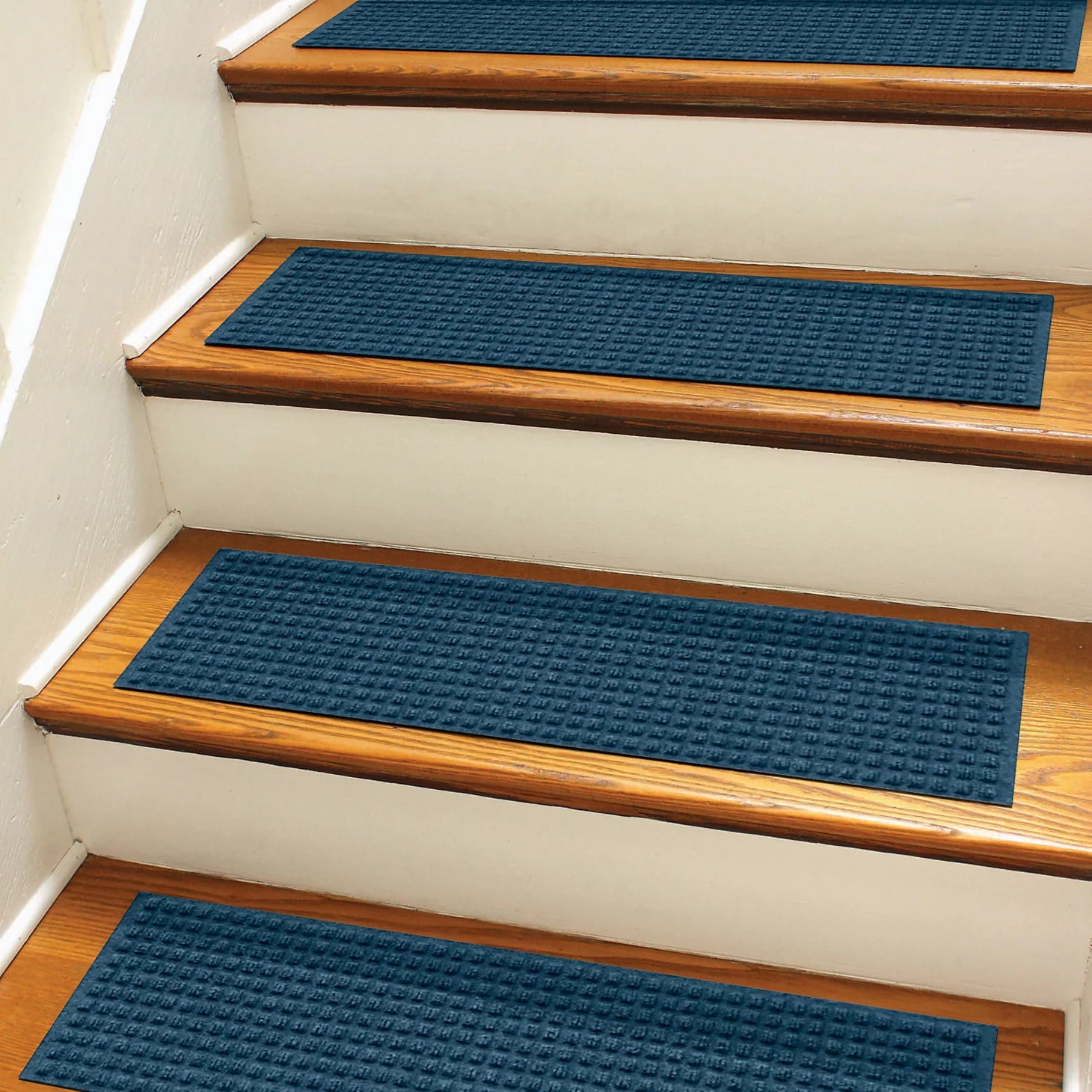 Orvis | Recycled WaterHog® Grid Stair Treads